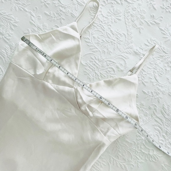 NWOT Lulus Meaningful Melody Cream Satin V-Neck Midi Slip Dress Small - Picture 9 of 12